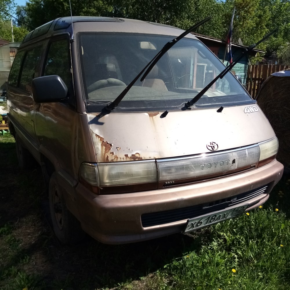 Toyota Town Ace — фото 1 из 1