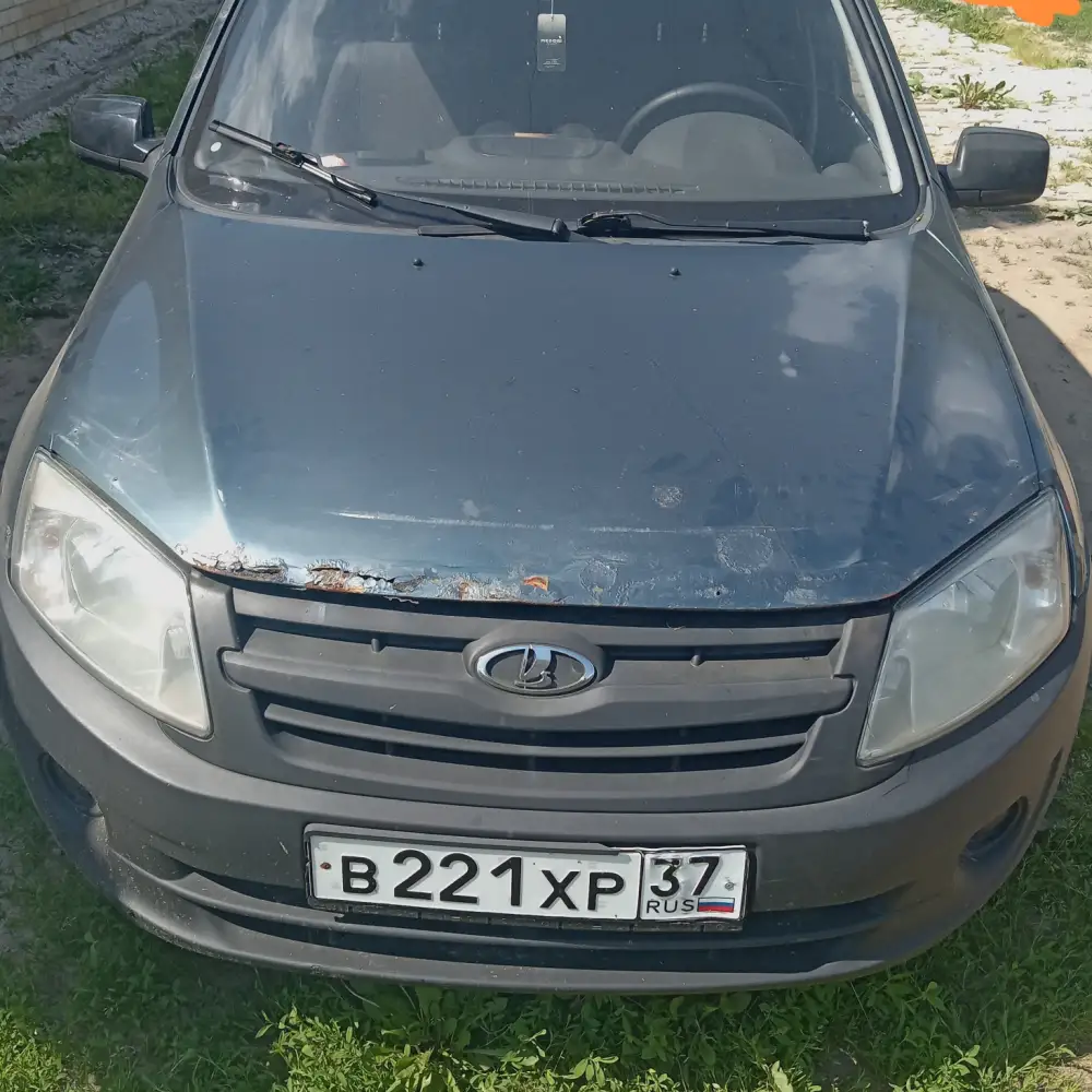 Lada Granta — фото 4 из 5