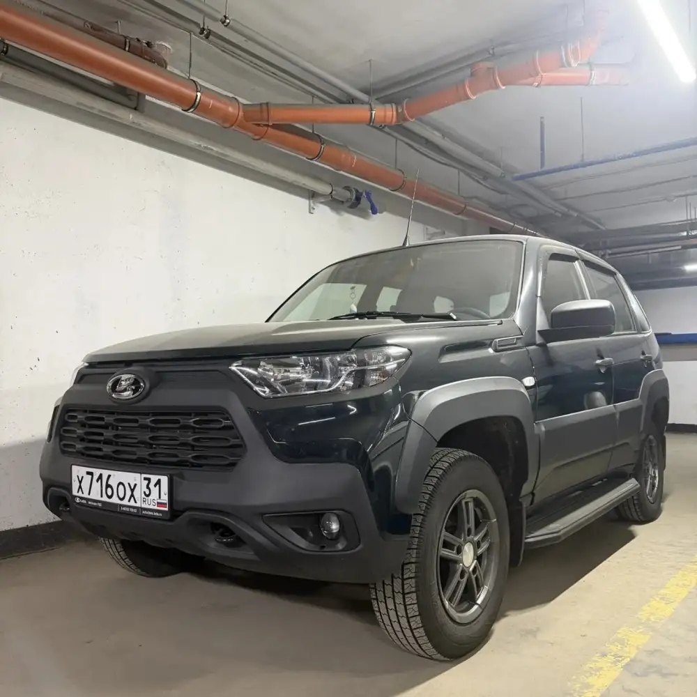 Lada Niva Travel — фото 1 из 2