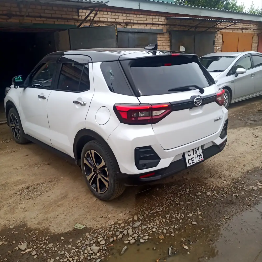 Daihatsu Rocky — фото 3 из 6