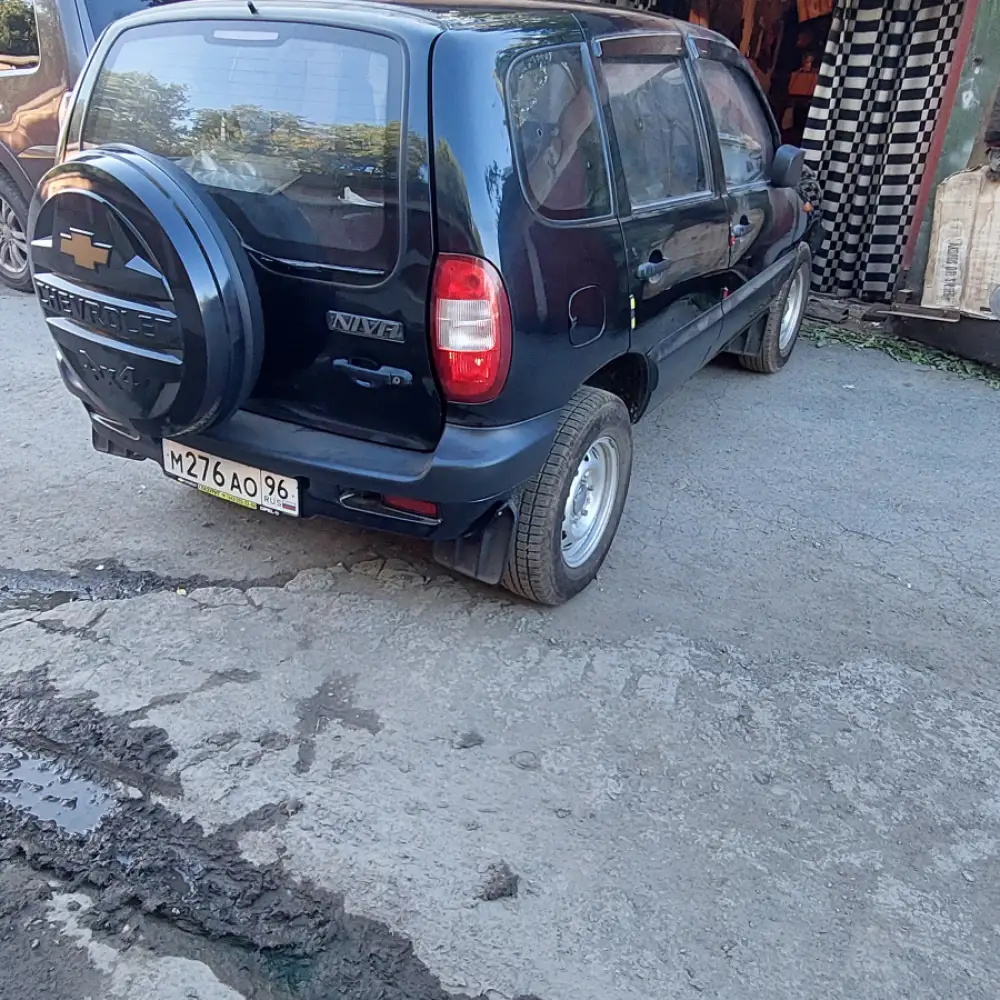 Chevrolet Niva — фото 3 из 6