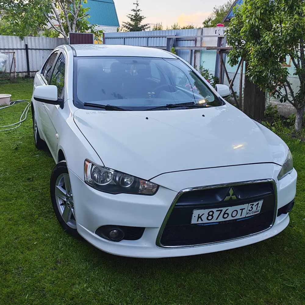 Mitsubishi Lancer — фото 1 из 6