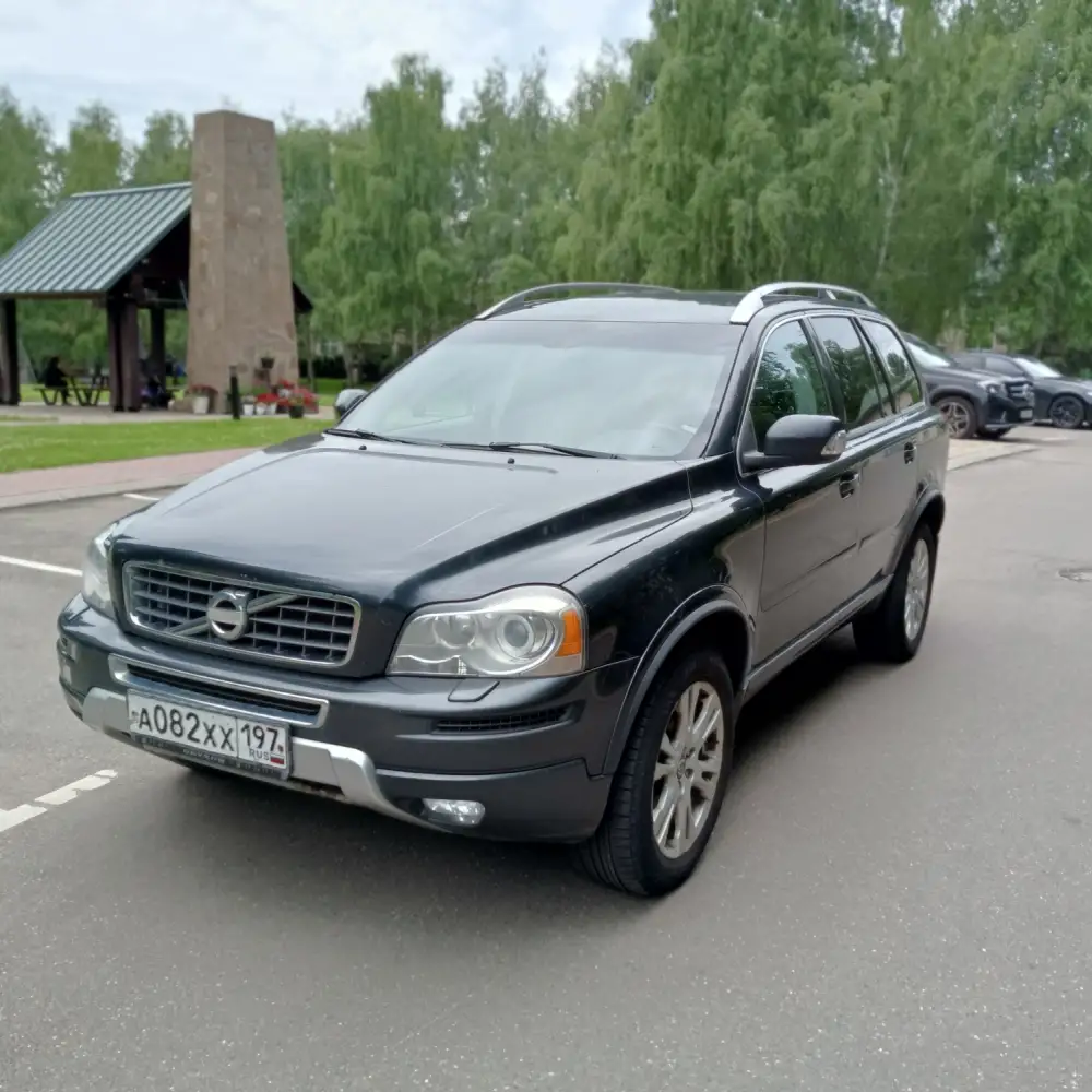 Volvo XC90 — фото 3 из 6