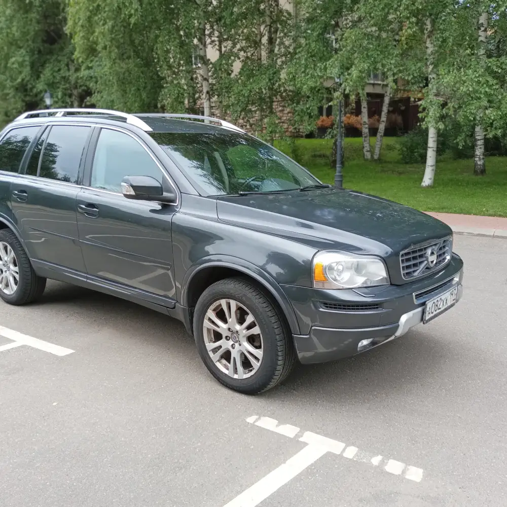 Volvo XC90 — фото 4 из 6