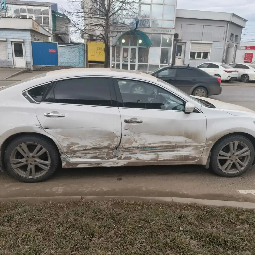 Nissan Teana — фото 3 из 6