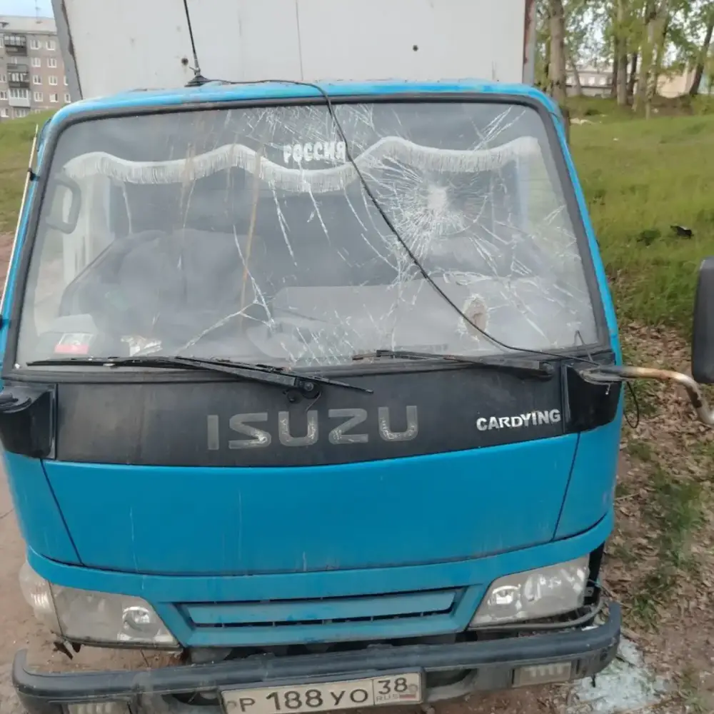Isuzu 117 — фото 3 из 6