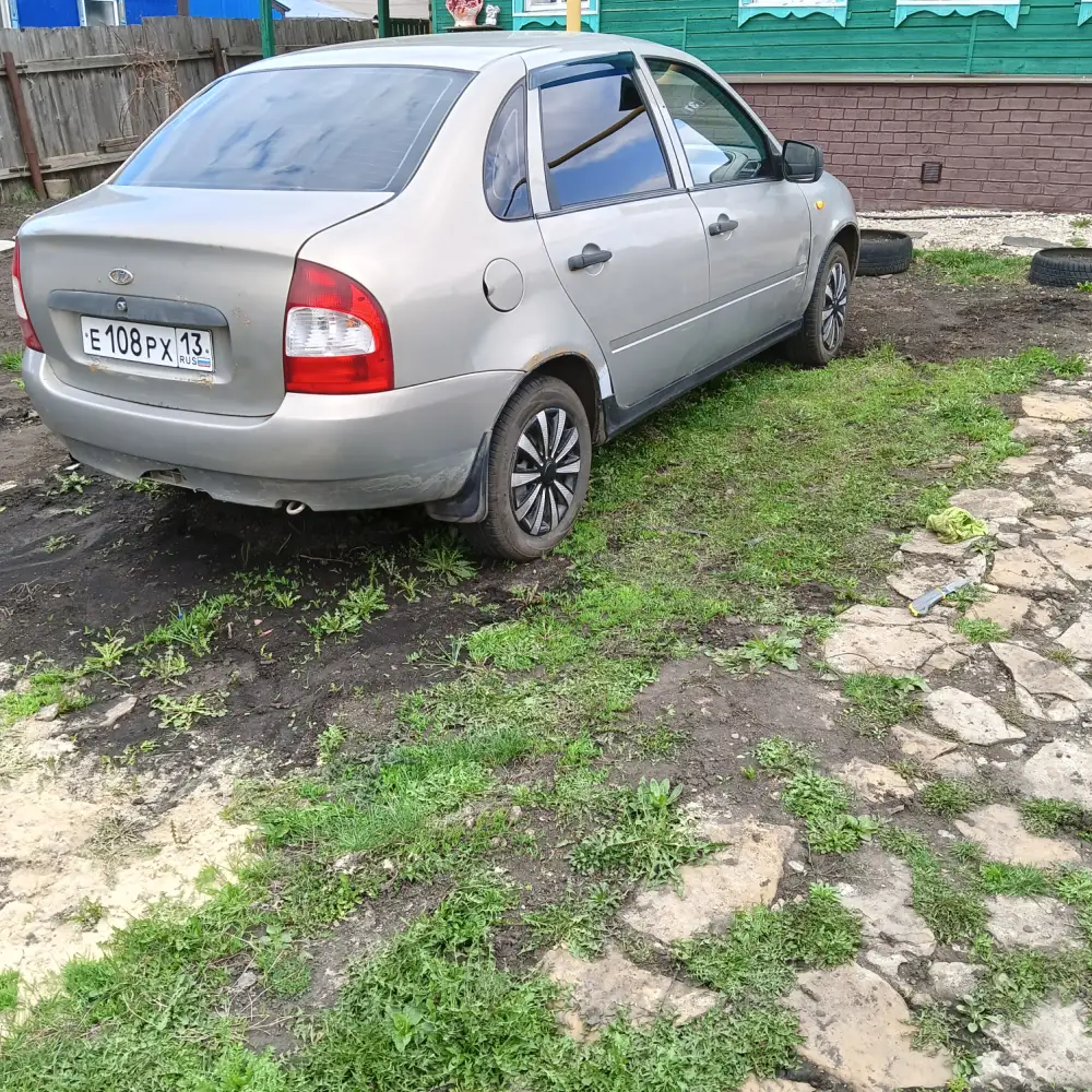 Lada Kalina — фото 4 из 6