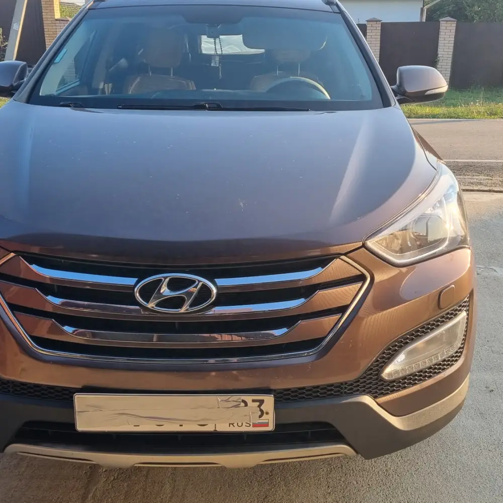 Hyundai Santa Fe — фото 1 из 6
