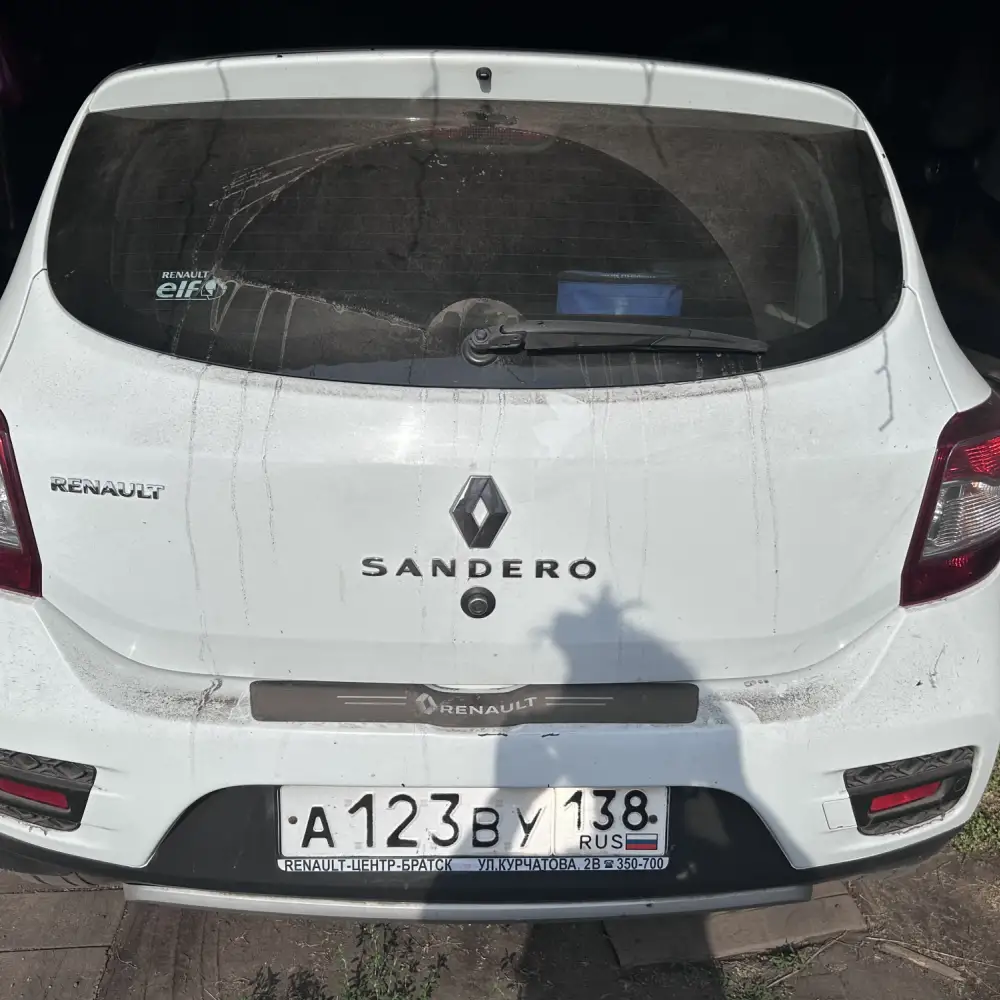 Renault Sandero — фото 2 из 4
