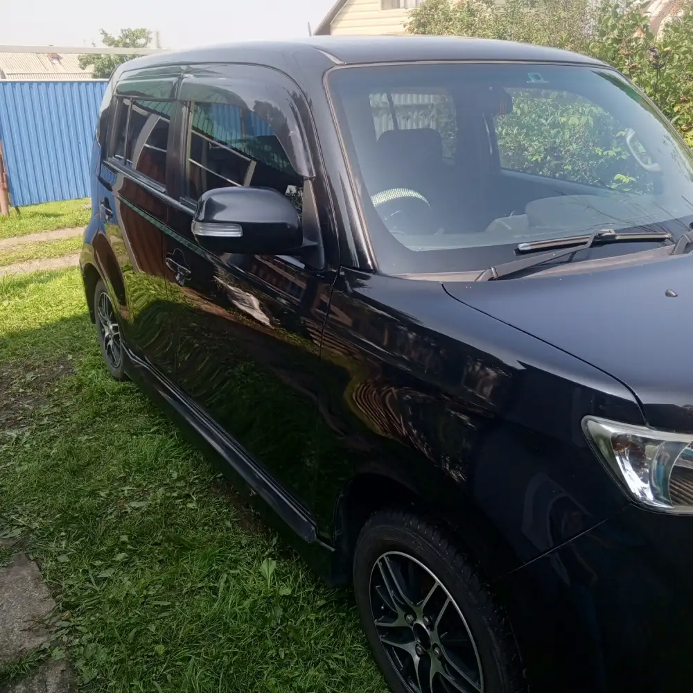 Toyota bB — фото 3 из 6