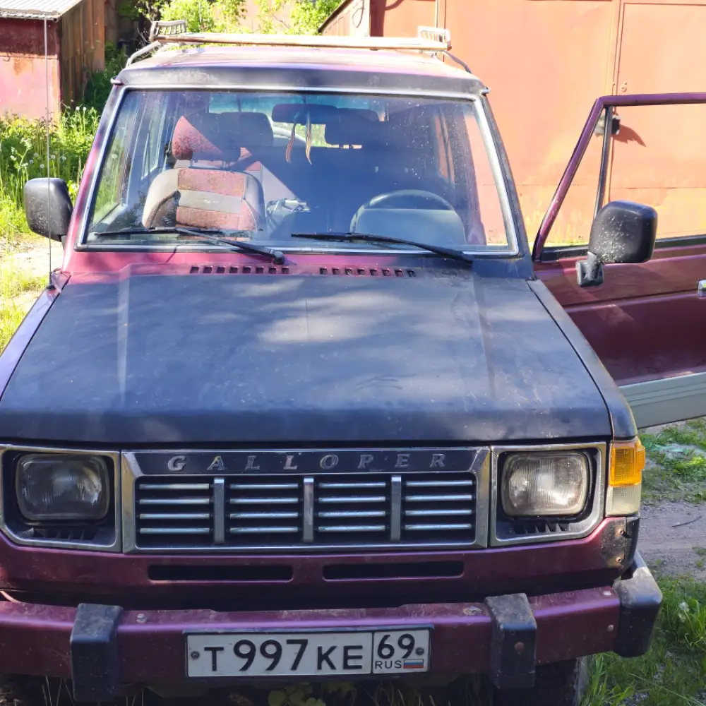 Hyundai Galloper — фото 1 из 5