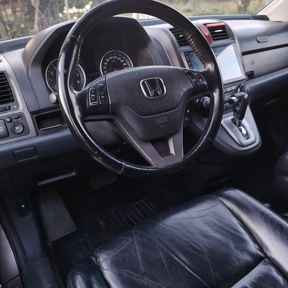 Honda CR-V — фото 4 из 4