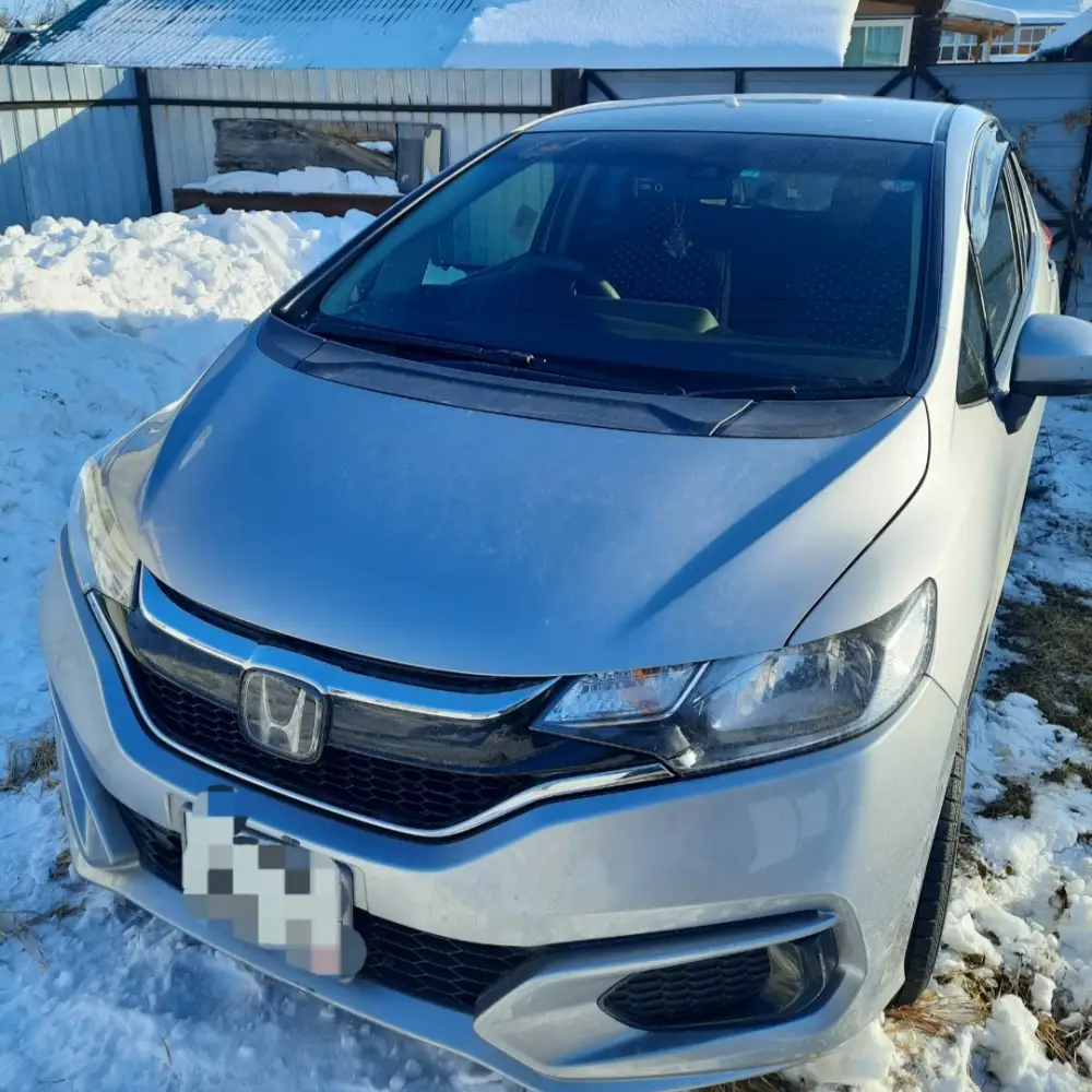 Honda Fit — фото 2 из 6