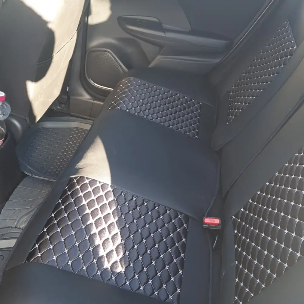 Honda Fit — фото 5 из 6
