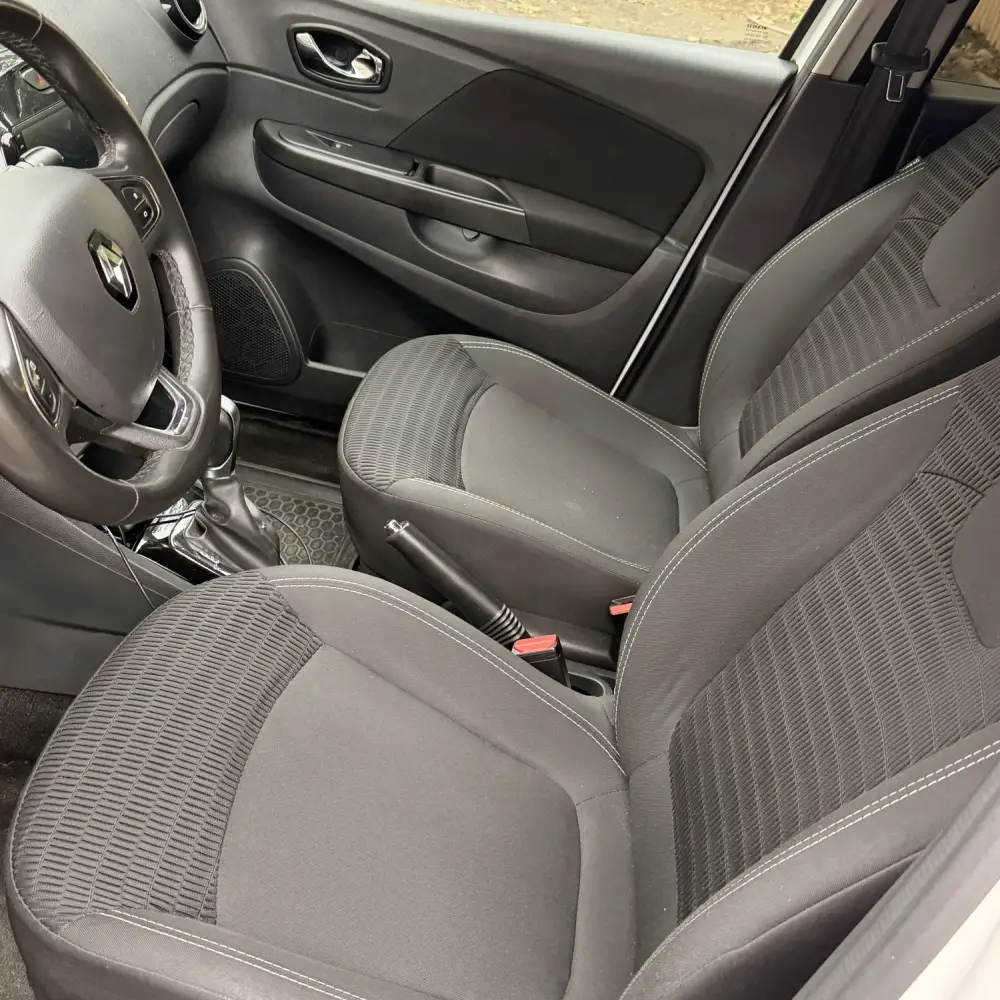 Renault Captur — фото 3 из 6