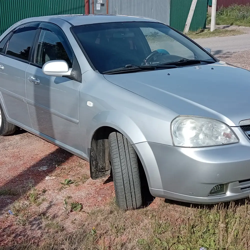 Chevrolet Lacetti — фото 4 из 6