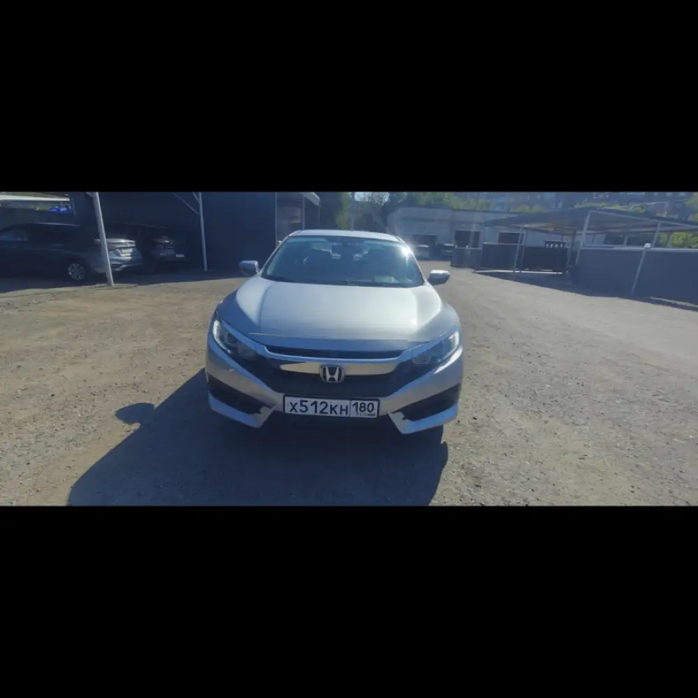 Honda Civic — фото 4 из 6