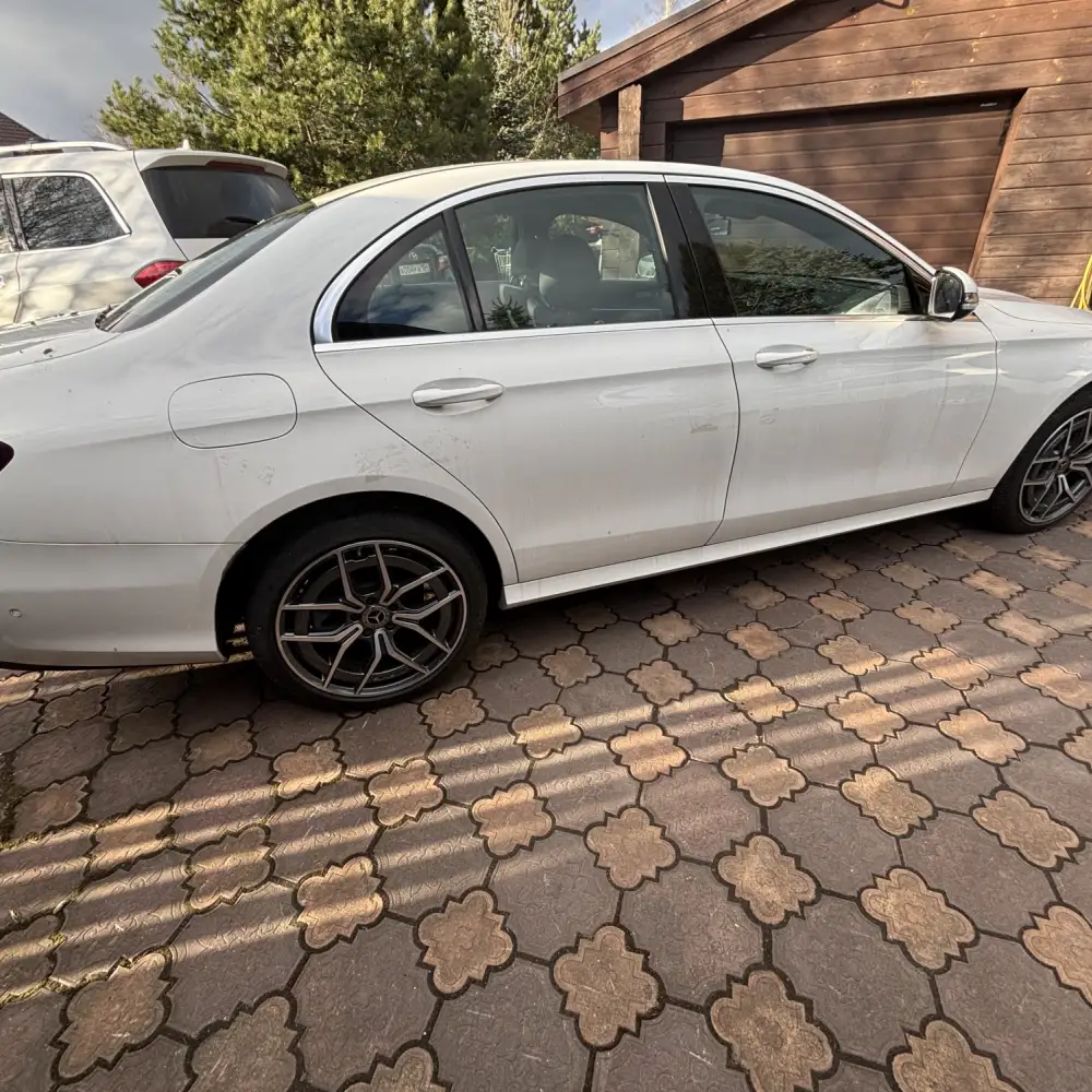 Mercedes-Benz E-Класс — фото 3 из 6
