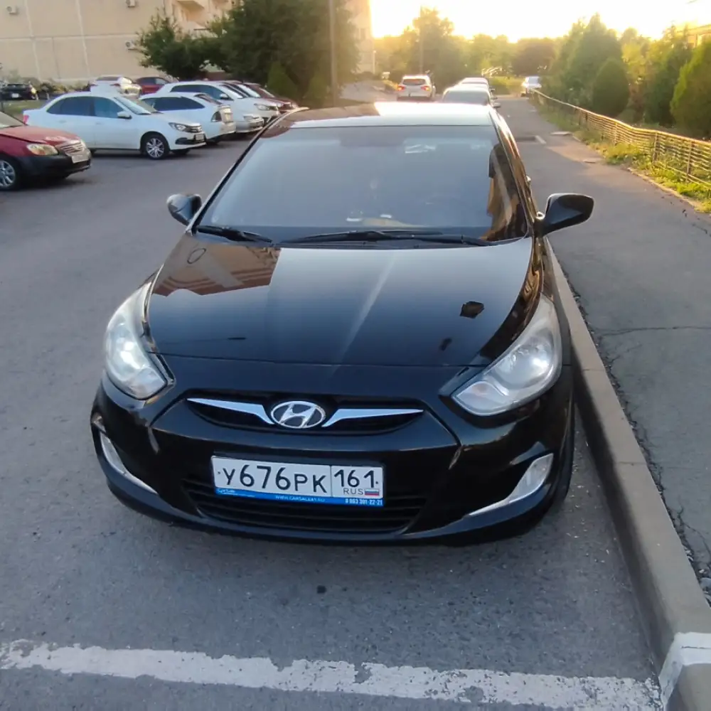 Hyundai Solaris — фото 1 из 6