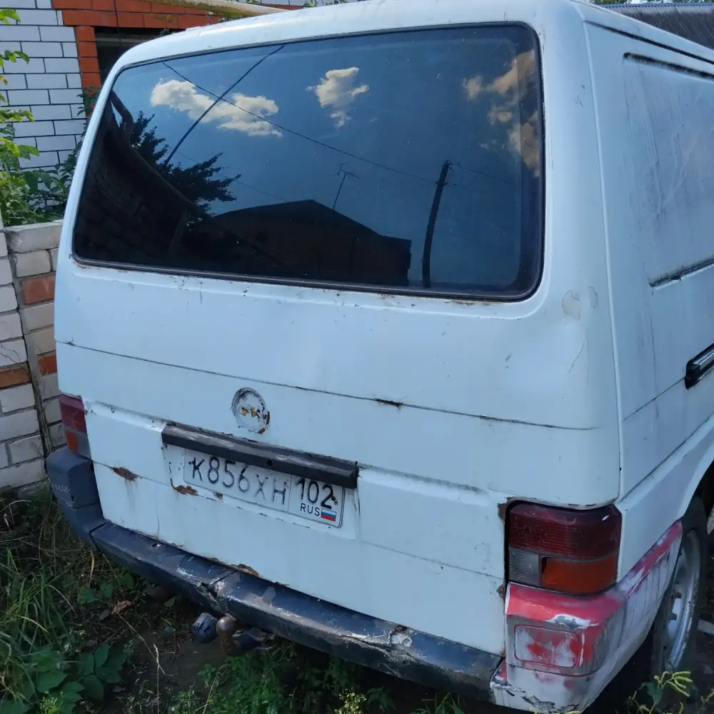 Volkswagen Transporter — фото 6 из 6