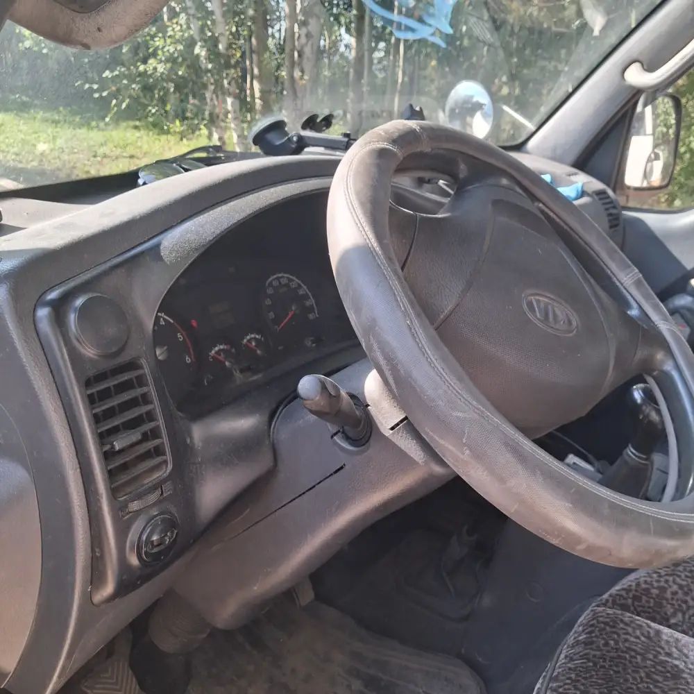 Kia Bongo — фото 1 из 6