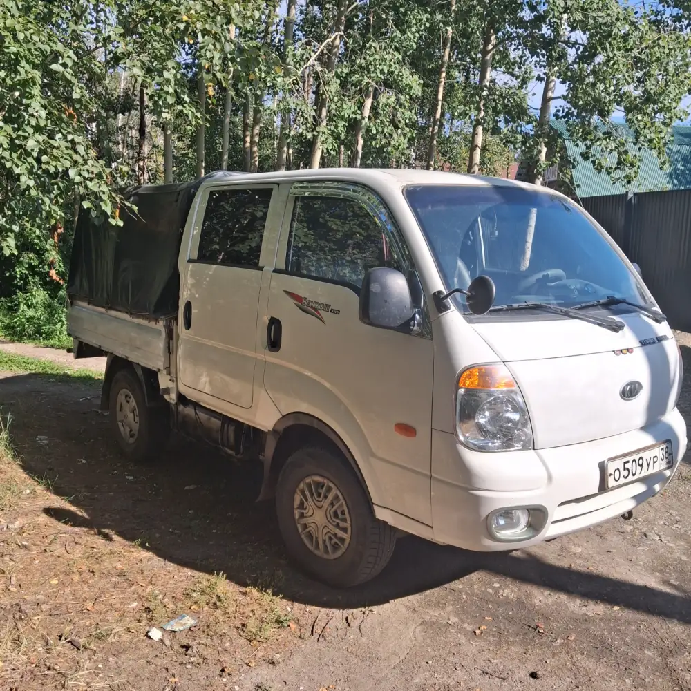 Kia Bongo — фото 6 из 6