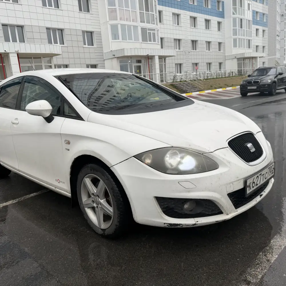 SEAT Leon — фото 4 из 6