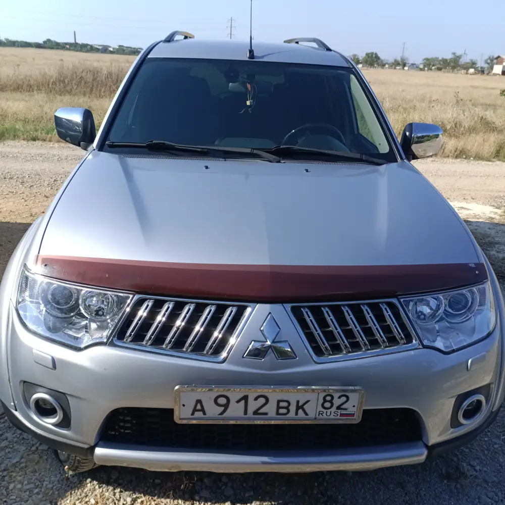 Mitsubishi Pajero Sport — фото 1 из 6