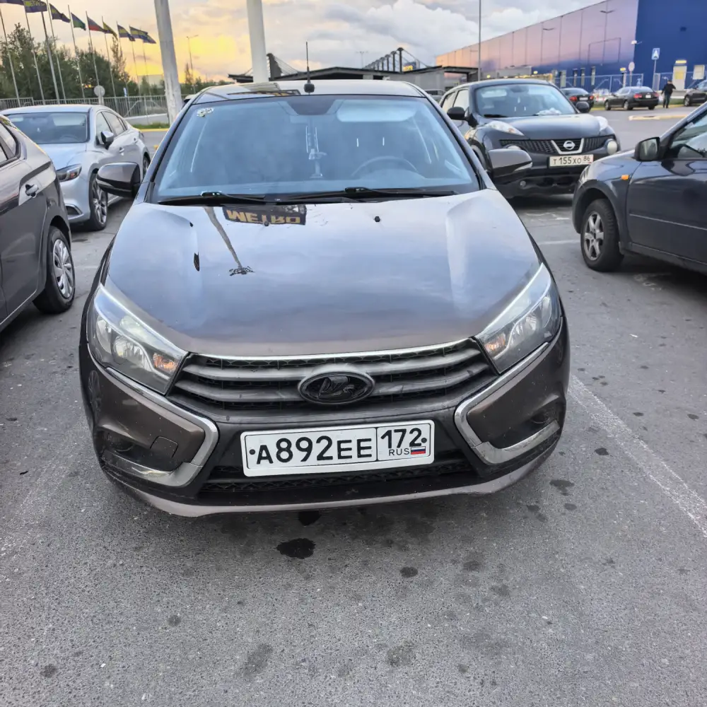 Lada Vesta — фото 1 из 6