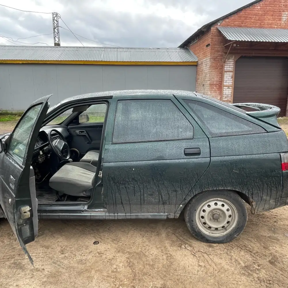 Lada 2112 — фото 4 из 6