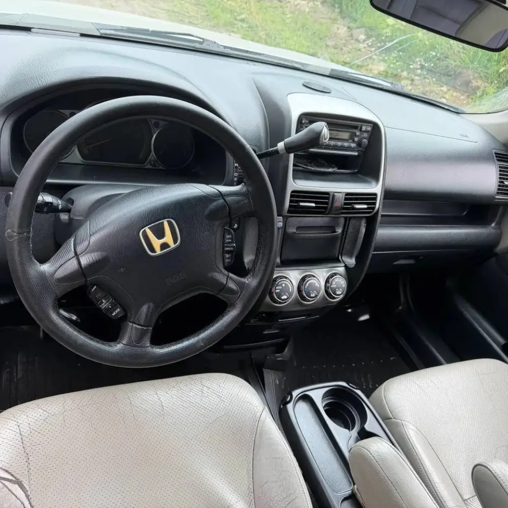 Honda CR-V — фото 2 из 6