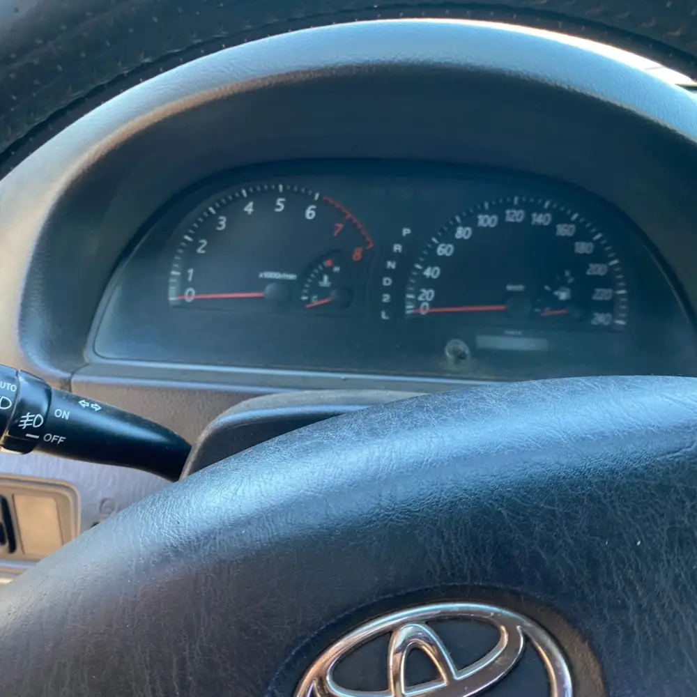 Toyota Camry — фото 3 из 6