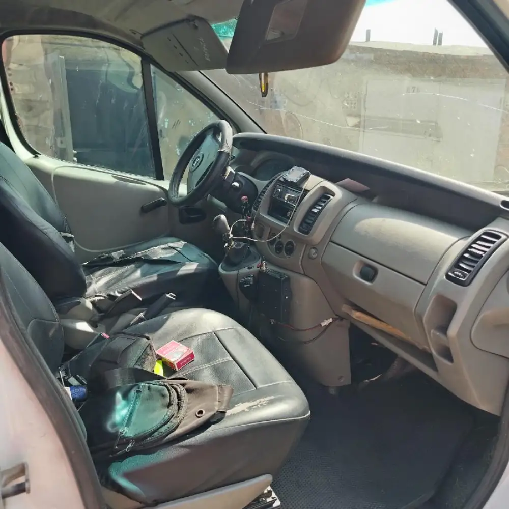 Opel Vivaro — фото 5 из 6