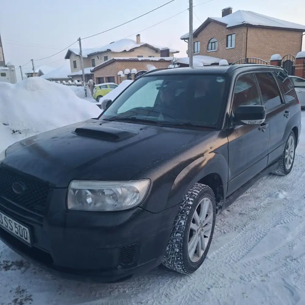 Subaru Forester — фото 5 из 6