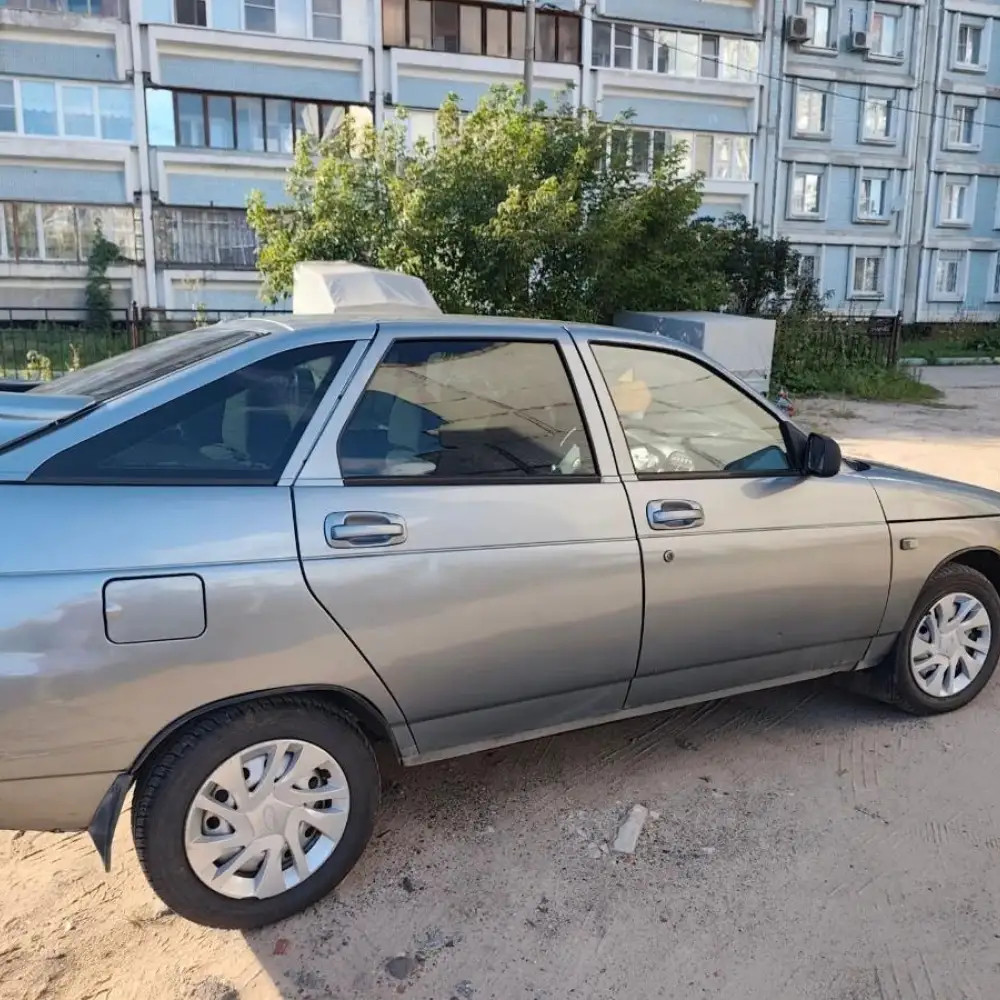 Lada 2112 — фото 3 из 6