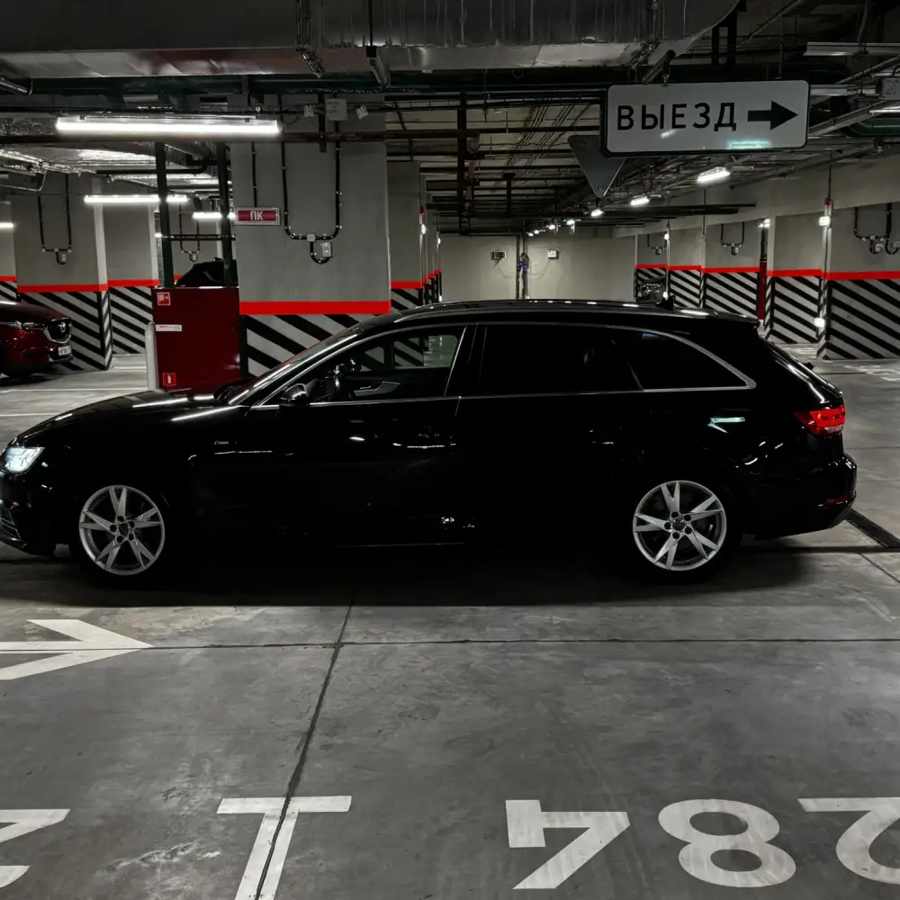 Audi A4 — фото 3 из 5