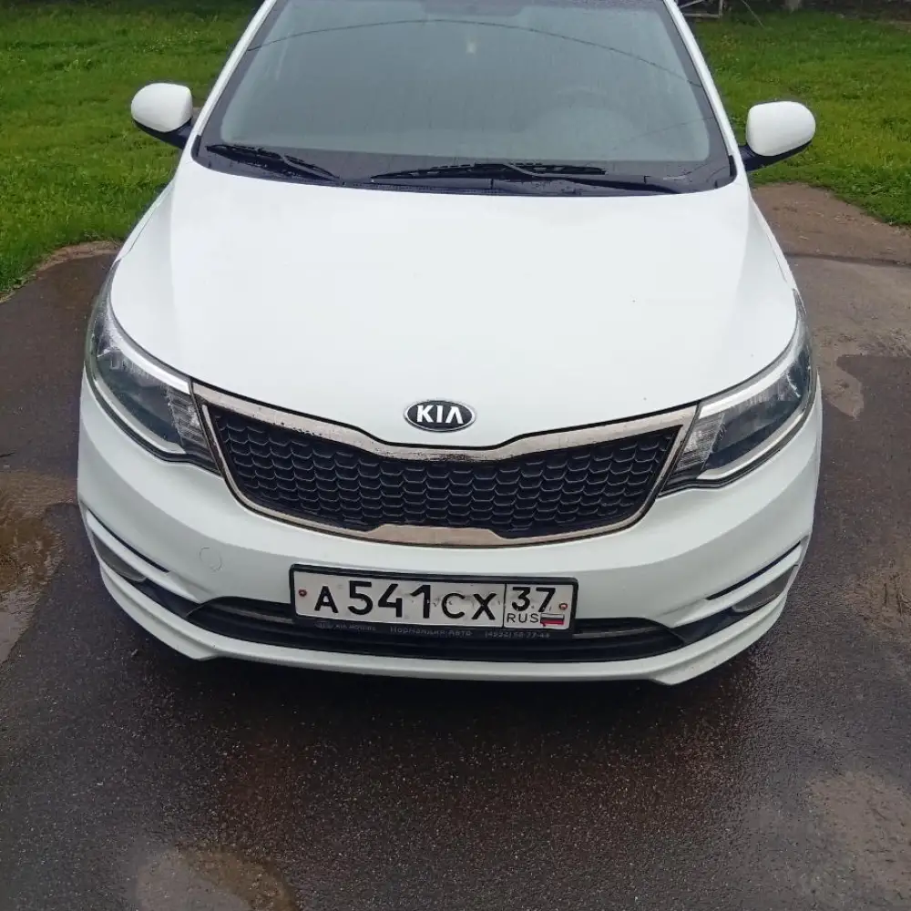 Kia Rio — фото 1 из 6
