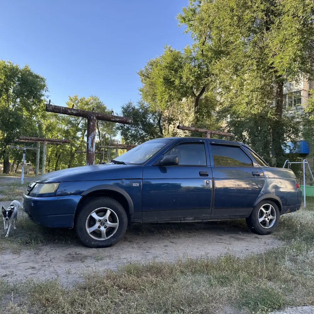 Lada 2110 — фото 1 из 4