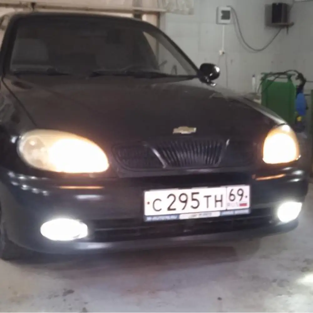Chevrolet Lanos — фото 2 из 2