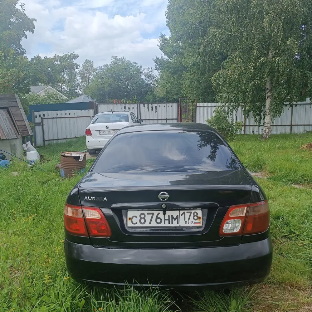 Nissan Almera — фото 2 из 6