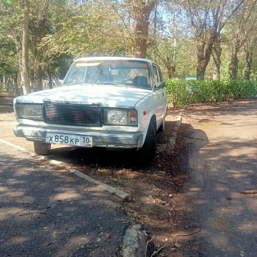 Lada 2107 — фото 1 из 3