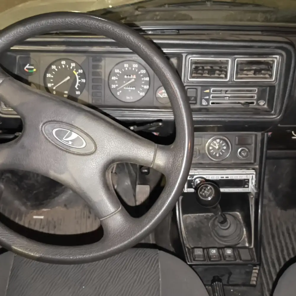 Lada 2107 — фото 4 из 4