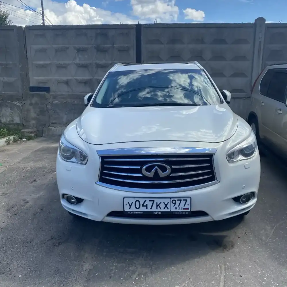 Infiniti QX60 — фото 1 из 6