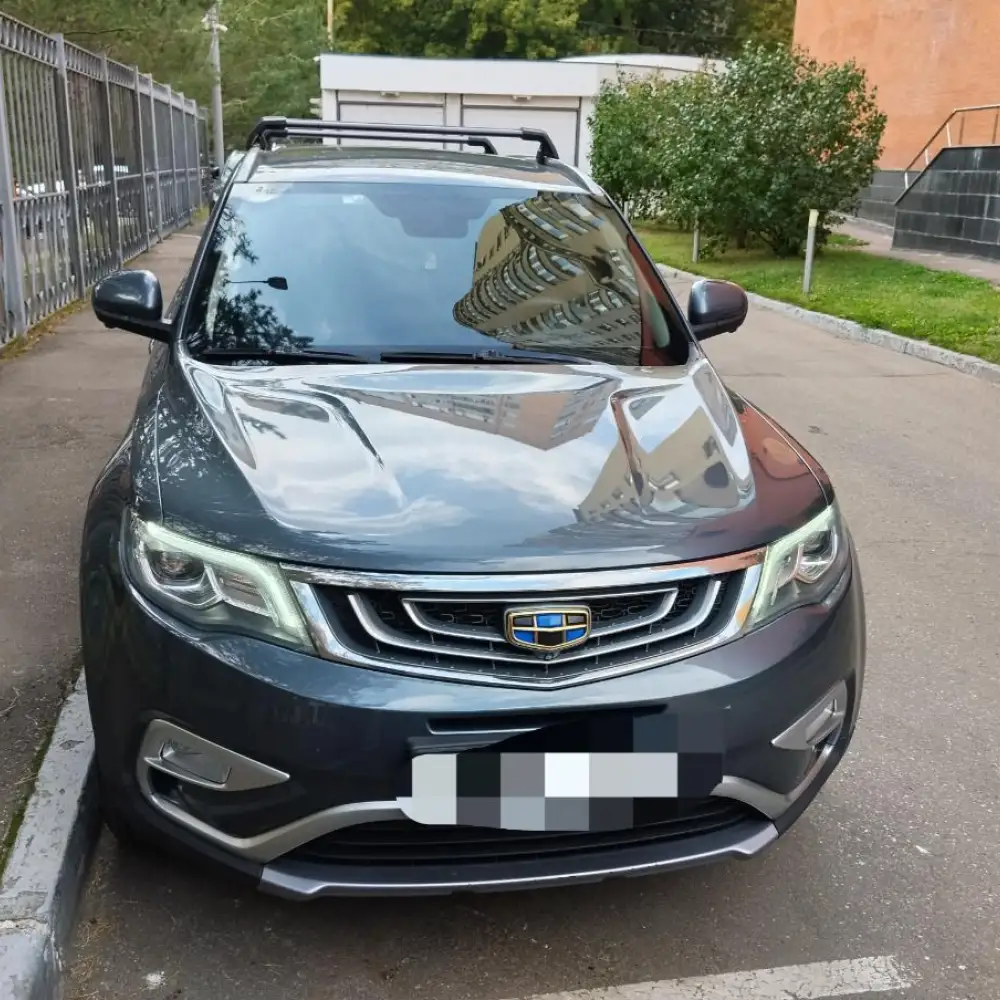 Geely Atlas — фото 1 из 6