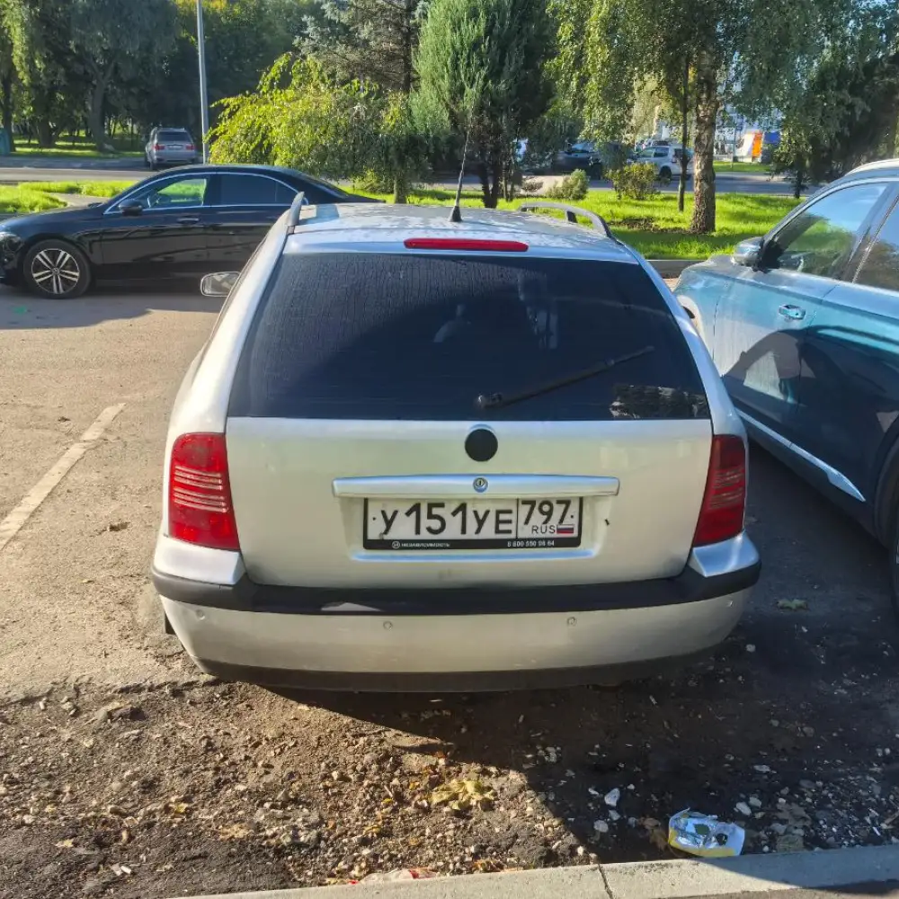 Skoda Octavia — фото 3 из 6