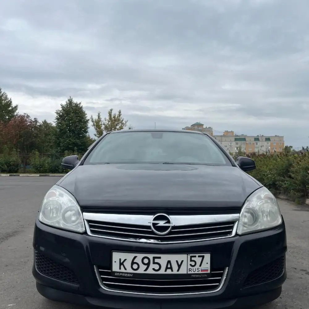 Opel Astra — фото 5 из 6