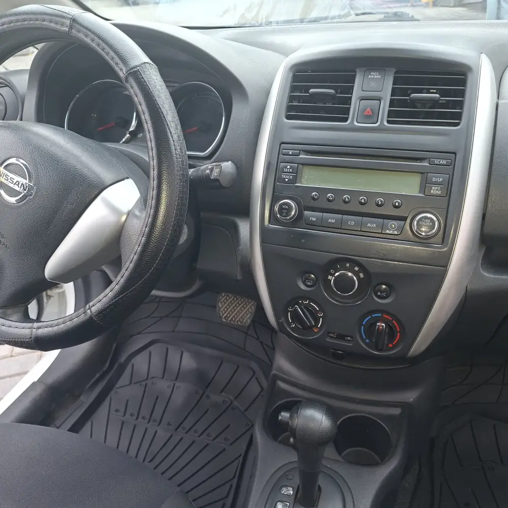 Nissan Versa Note — фото 6 из 6