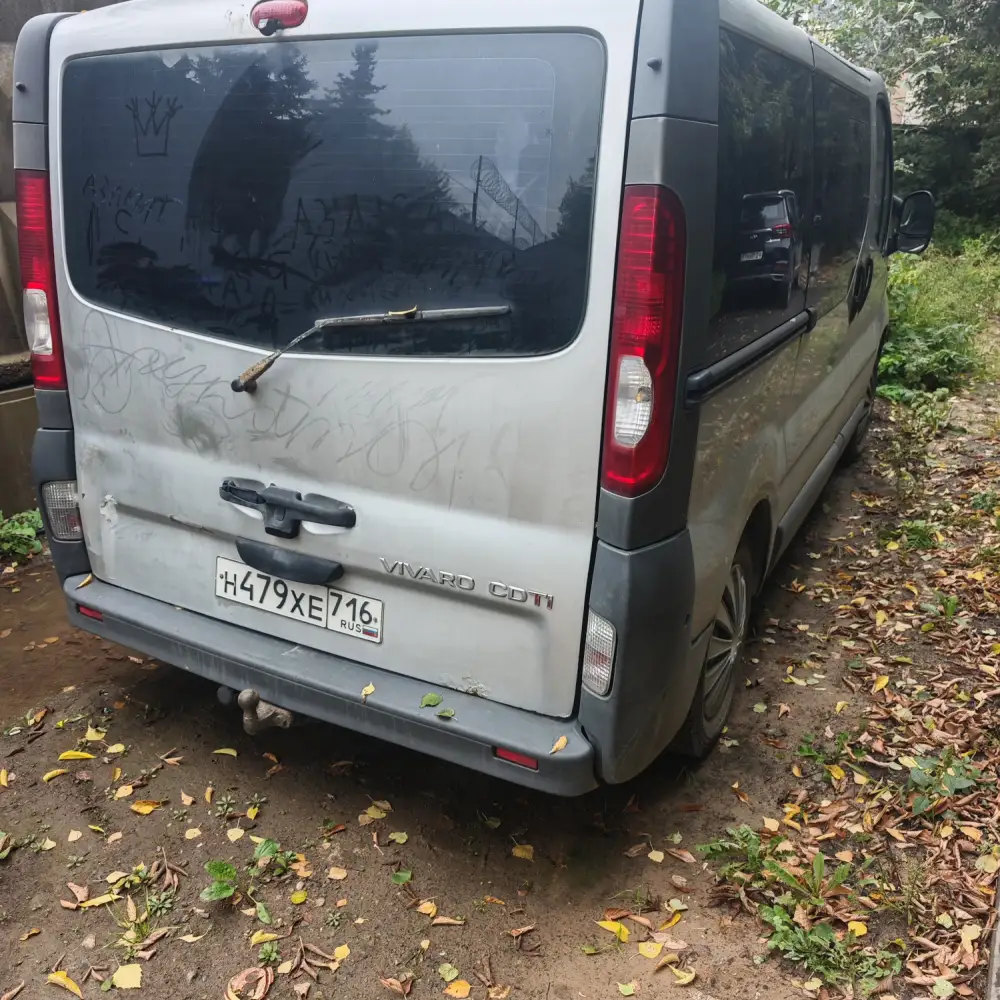 Opel Vivaro — фото 3 из 6