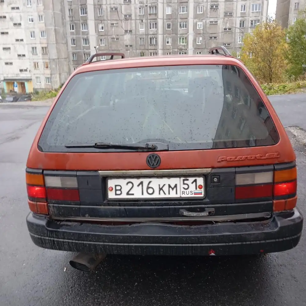 Volkswagen Passat — фото 2 из 3