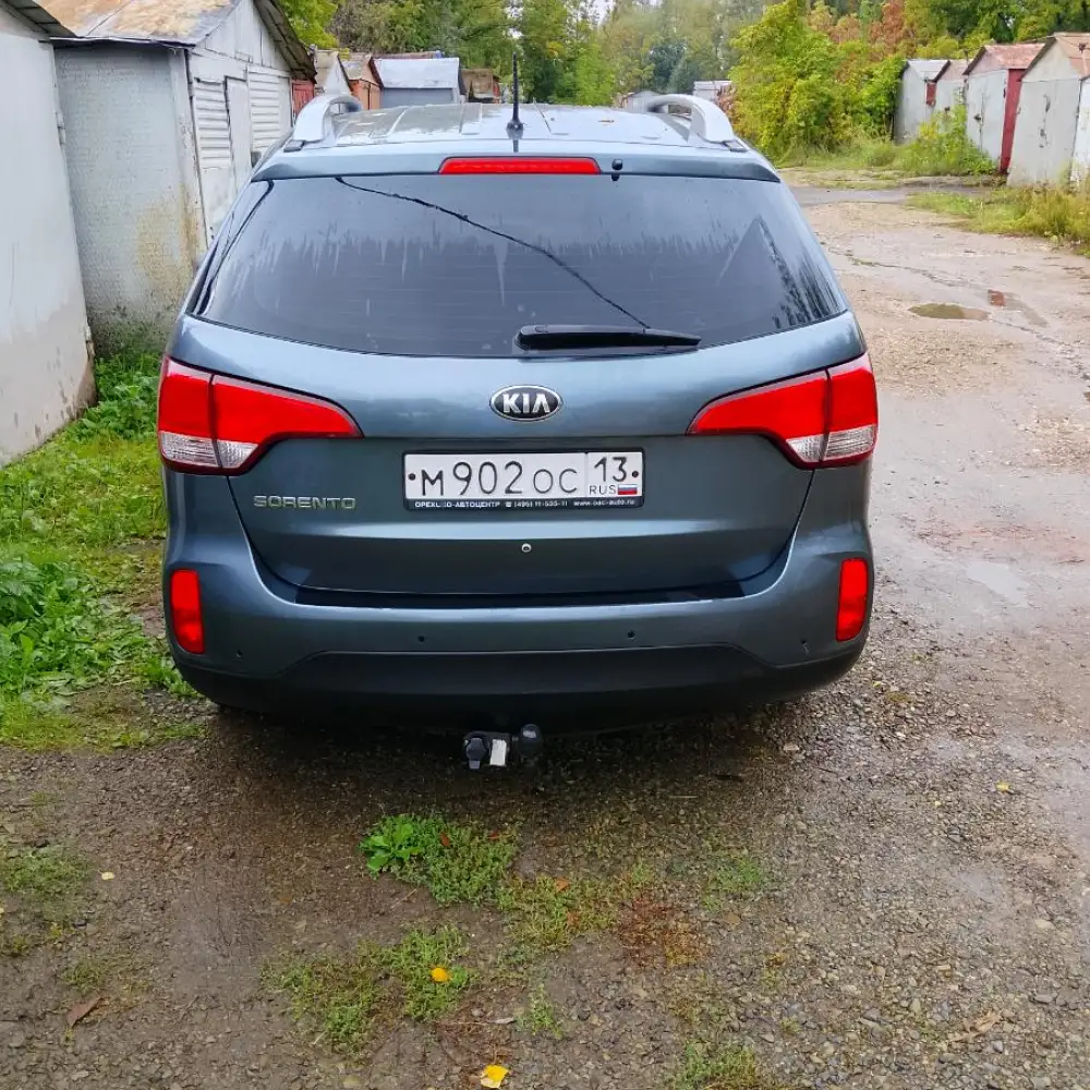 Kia Sorento — фото 1 из 6